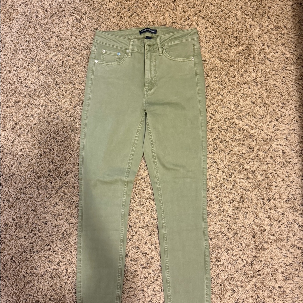 Calvin Klein Green Skinny Jeans with Sleek Fit